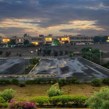 Airport Hotel And Resort Abha Ngoại thất bức ảnh