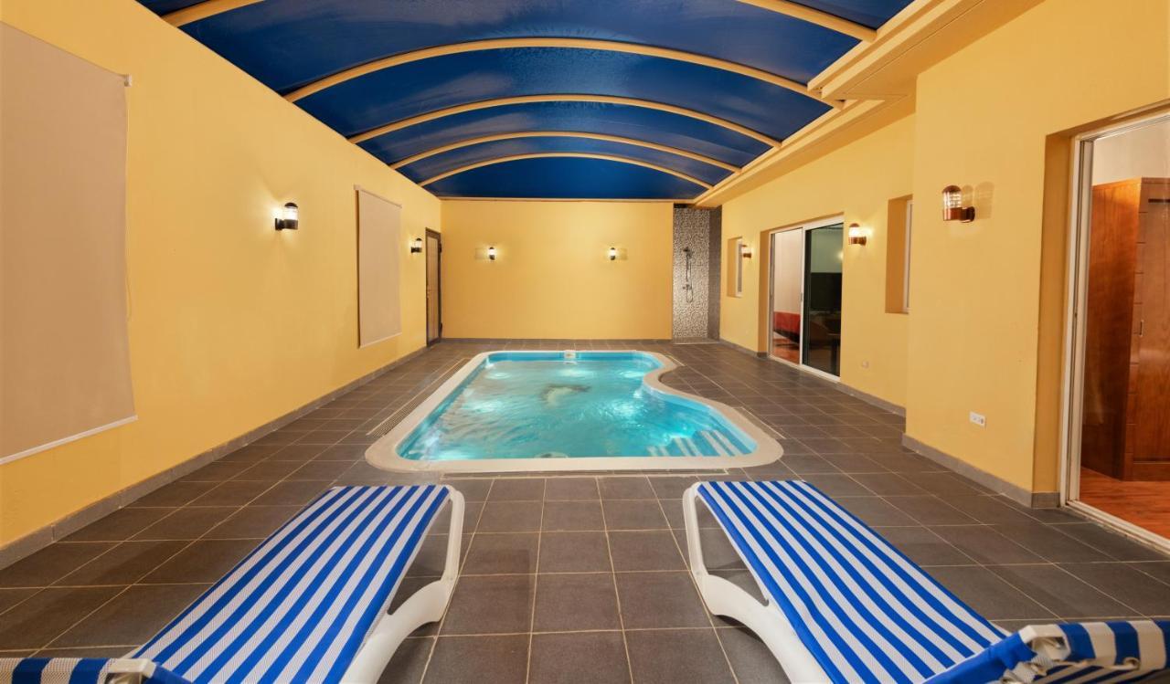 Airport Hotel And Resort Abha Ngoại thất bức ảnh